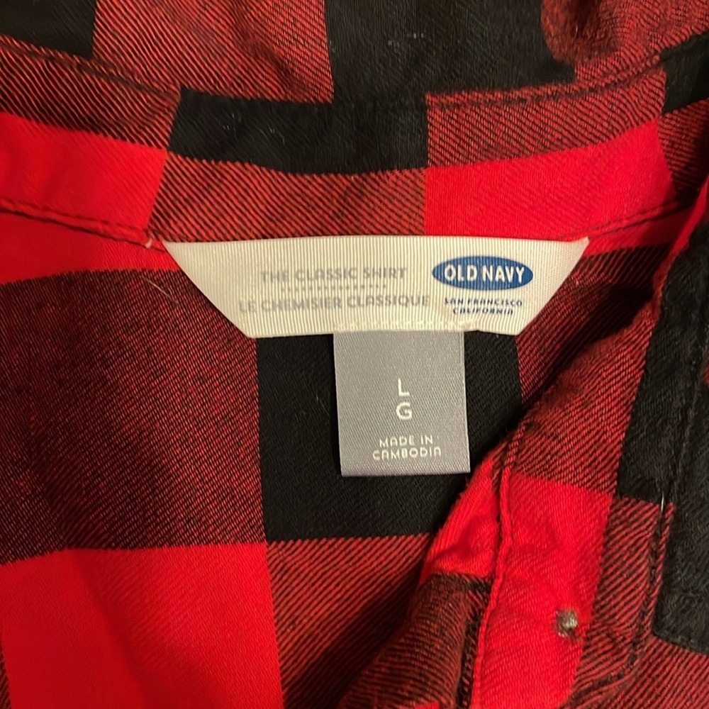 Large cozy black and red flannel - Picture 3 of 4